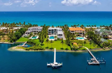1660 S Ocean Boulevard Manalapan FL 33462