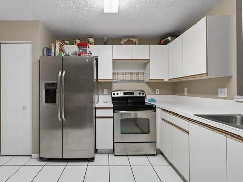9880 Kamena Circle Boynton Beach FL 33436