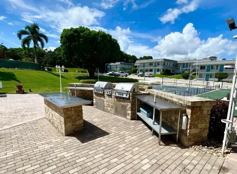 2840 Lake Osborne Drive Lake Worth FL 33461