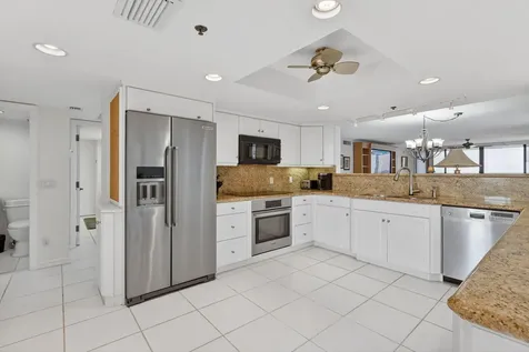 4000 N Highway A1a Hutchinson Island FL 34949