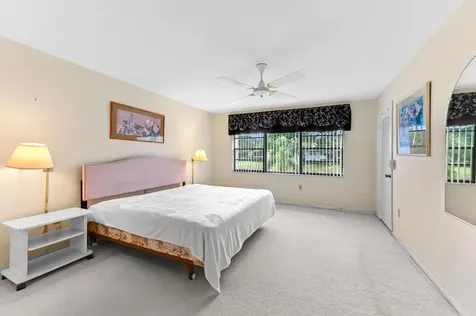 33 Southport Lane Boynton Beach FL 33436