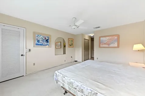 33 Southport Lane Boynton Beach FL 33436