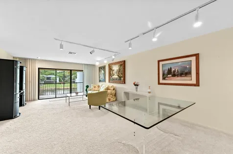 33 Southport Lane Boynton Beach FL 33436