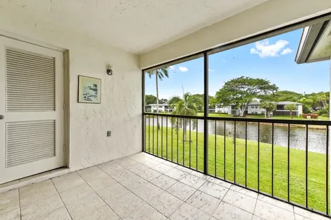 33 Southport Lane Boynton Beach FL 33436