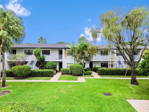 33 Southport Lane Boynton Beach FL 33436