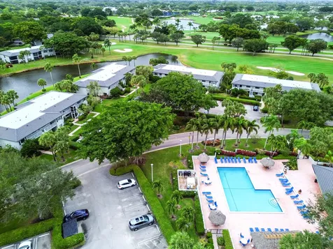 33 Southport Lane Boynton Beach FL 33436