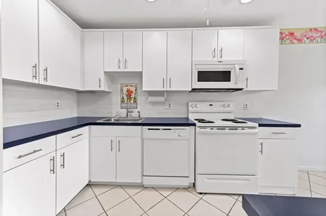 33 Southport Lane Boynton Beach FL 33436