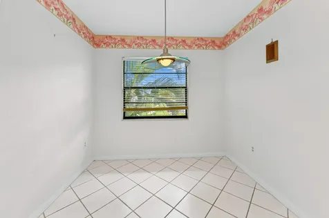 33 Southport Lane Boynton Beach FL 33436