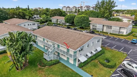 480 Horizons Boynton Beach FL 33435