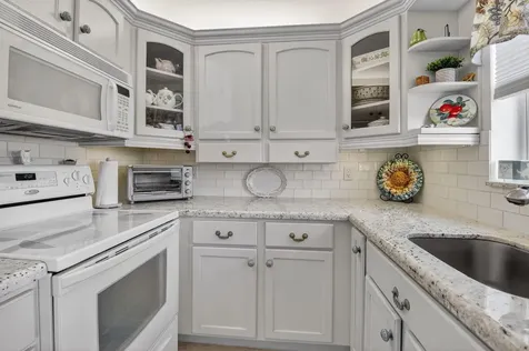 480 Horizons Boynton Beach FL 33435
