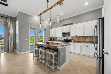 18024 Sw Cosenza Way Port Saint Lucie FL 34986
