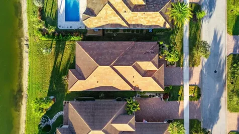 18024 Sw Cosenza Way Port Saint Lucie FL 34986