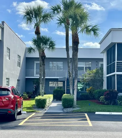 150 Burgundy D Delray Beach FL 33484