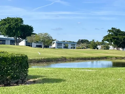 150 Burgundy D Delray Beach FL 33484