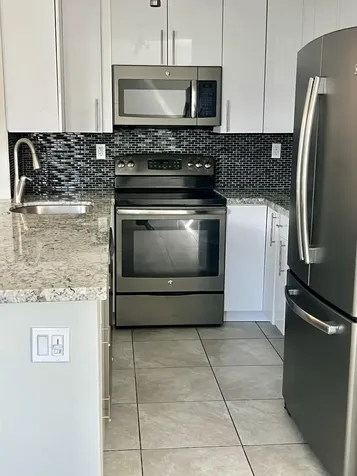 150 Burgundy D Delray Beach FL 33484