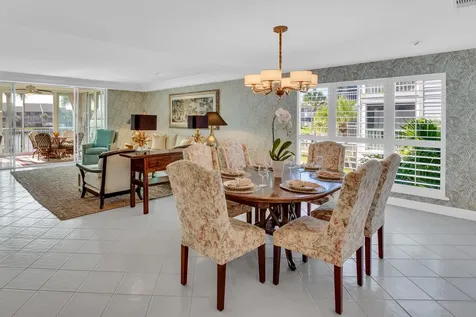 1903 Bay Road Vero Beach FL 32963