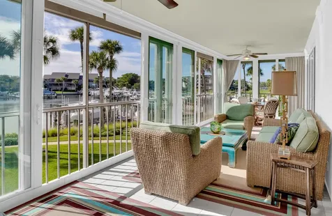 1903 Bay Road Vero Beach FL 32963
