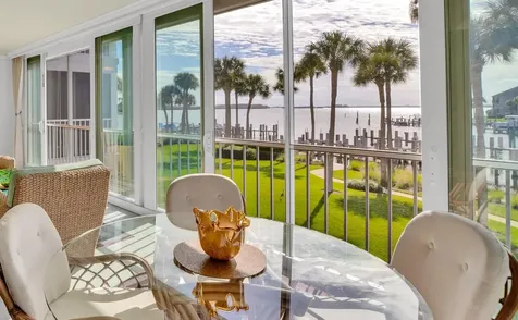 1903 Bay Road Vero Beach FL 32963