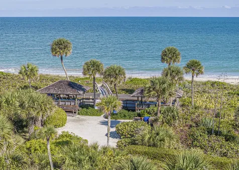 1903 Bay Road Vero Beach FL 32963