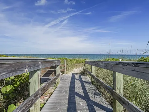 1903 Bay Road Vero Beach FL 32963