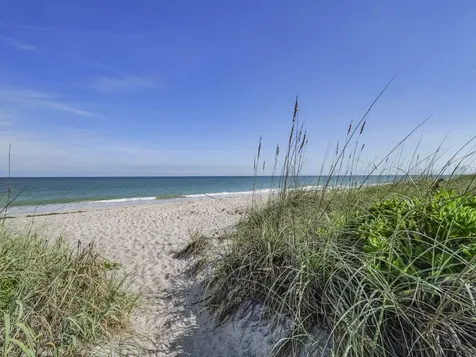 1903 Bay Road Vero Beach FL 32963