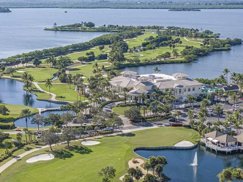 1903 Bay Road Vero Beach FL 32963