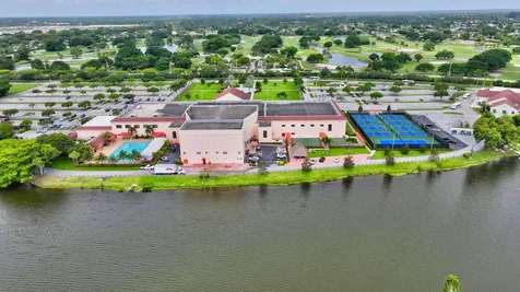 2035 Ainslie C Boca Raton FL 33434