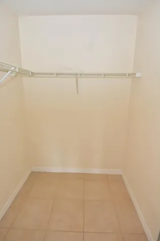 2544 Se Tropical East Circle Port Saint Lucie FL 34952
