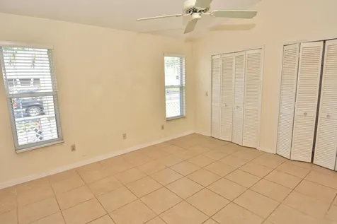 2544 Se Tropical East Circle Port Saint Lucie FL 34952