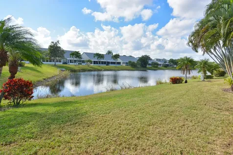 2544 Se Tropical East Circle Port Saint Lucie FL 34952