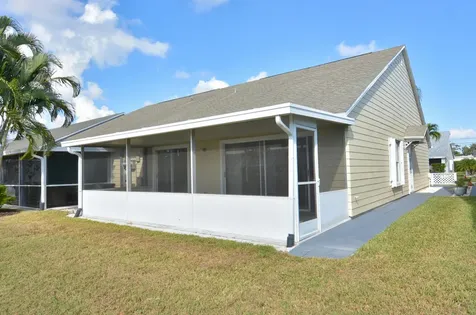 2544 Se Tropical East Circle Port Saint Lucie FL 34952