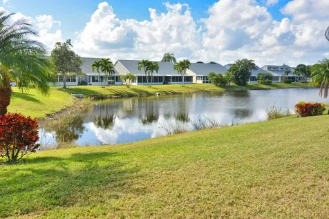 2544 Se Tropical East Circle Port Saint Lucie FL 34952