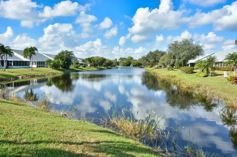 2544 Se Tropical East Circle Port Saint Lucie FL 34952