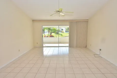 2544 Se Tropical East Circle Port Saint Lucie FL 34952