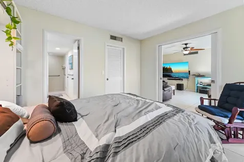 3392 Ne Causeway Boulevard Jensen Beach FL 34957