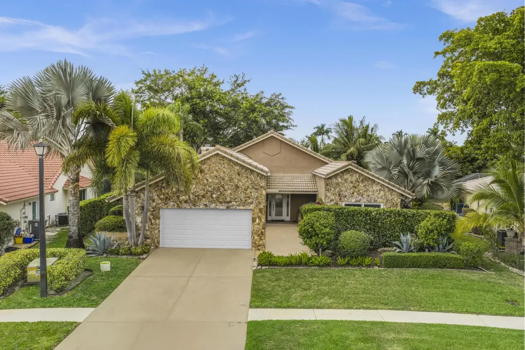 20104 Back Nine Drive Boca Raton FL 33498