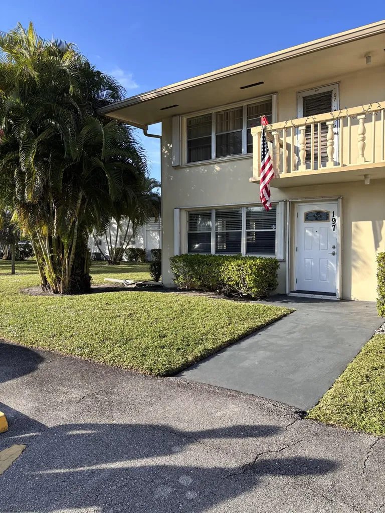 197 Sussex K West Palm Beach FL 33417