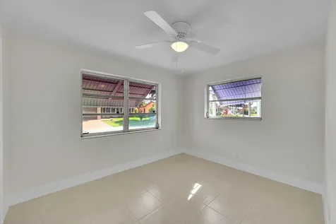 5309 Nw 49th Avenue Tamarac FL 33319