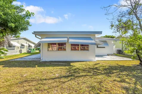 5309 Nw 49th Avenue Tamarac FL 33319