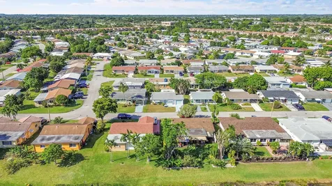 5309 Nw 49th Avenue Tamarac FL 33319