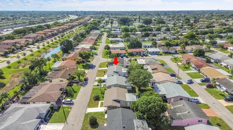 5309 Nw 49th Avenue Tamarac FL 33319