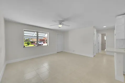5309 Nw 49th Avenue Tamarac FL 33319