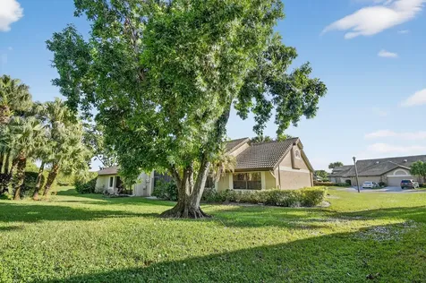 7147 Le Chalet Boulevard Boynton Beach FL 33472