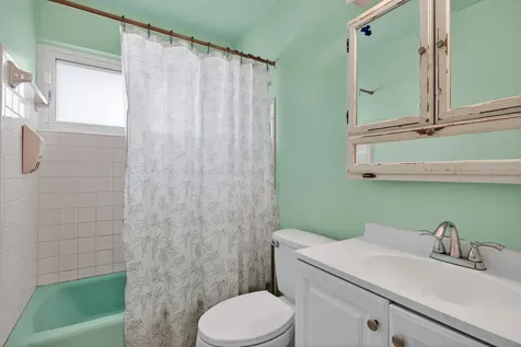 2923 Nw 48th Street Tamarac FL 33309