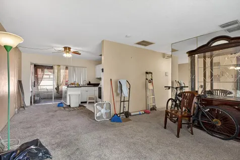 2923 Nw 48th Street Tamarac FL 33309