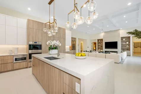 11745 Bella Donna Court Palm Beach Gardens FL 33418
