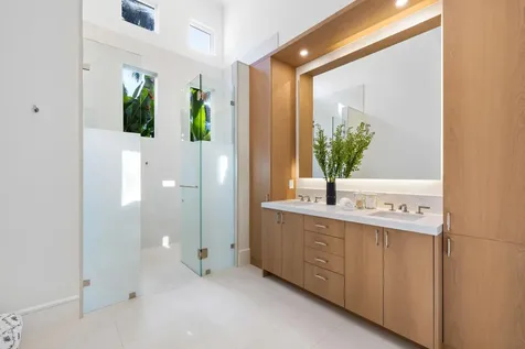 11745 Bella Donna Court Palm Beach Gardens FL 33418