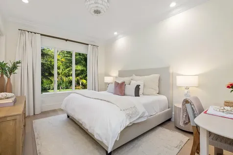 11745 Bella Donna Court Palm Beach Gardens FL 33418