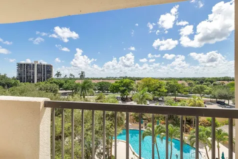 2450 Presidential Way West Palm Beach FL 33401
