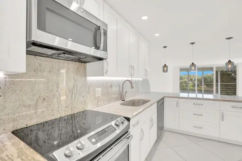 804 Cypress Boulevard Pompano Beach FL 33069